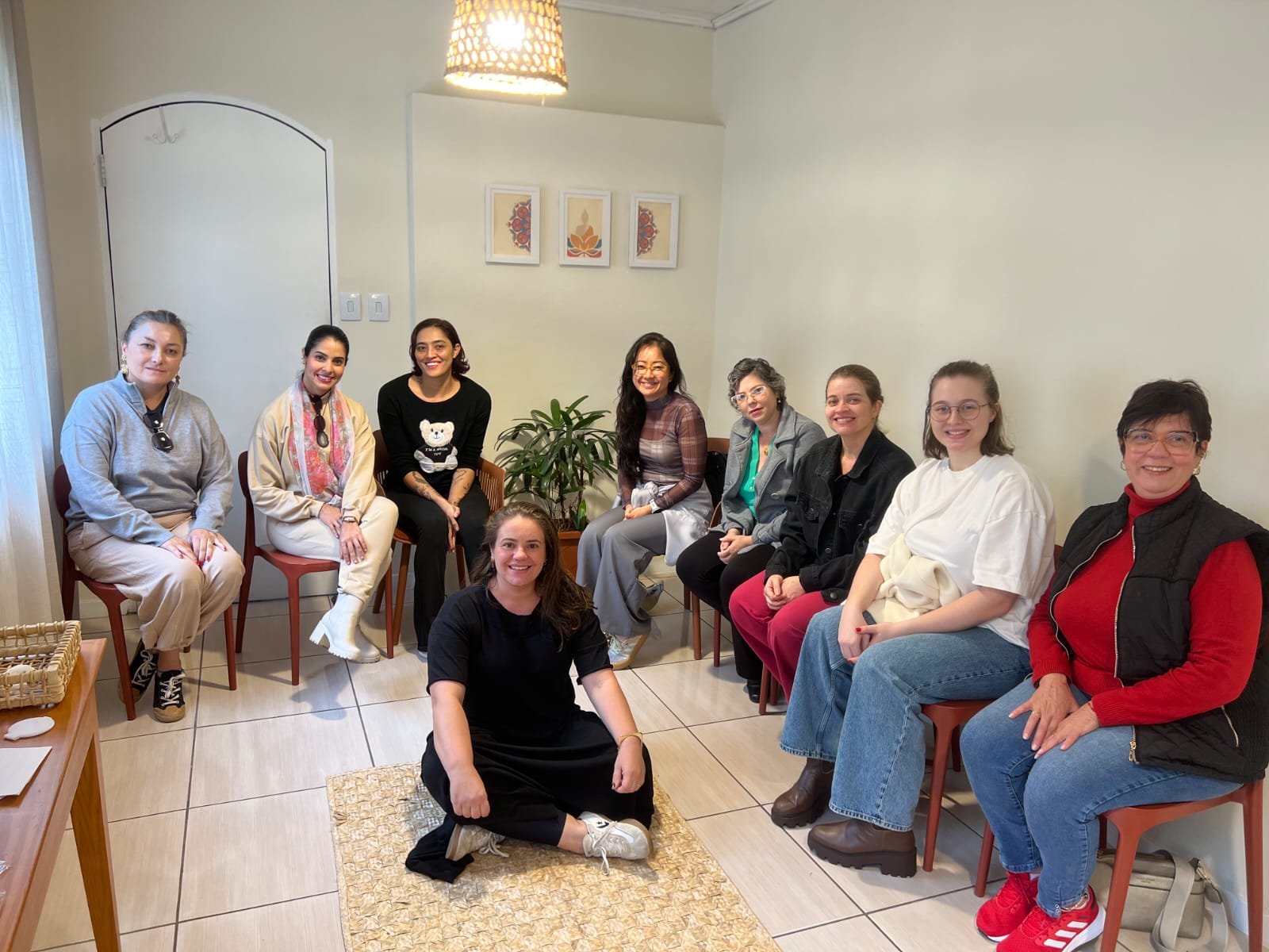 Vivência em grupo Reconexão, aromaterapia em roda de mulheres em Mogi das Cruzes
